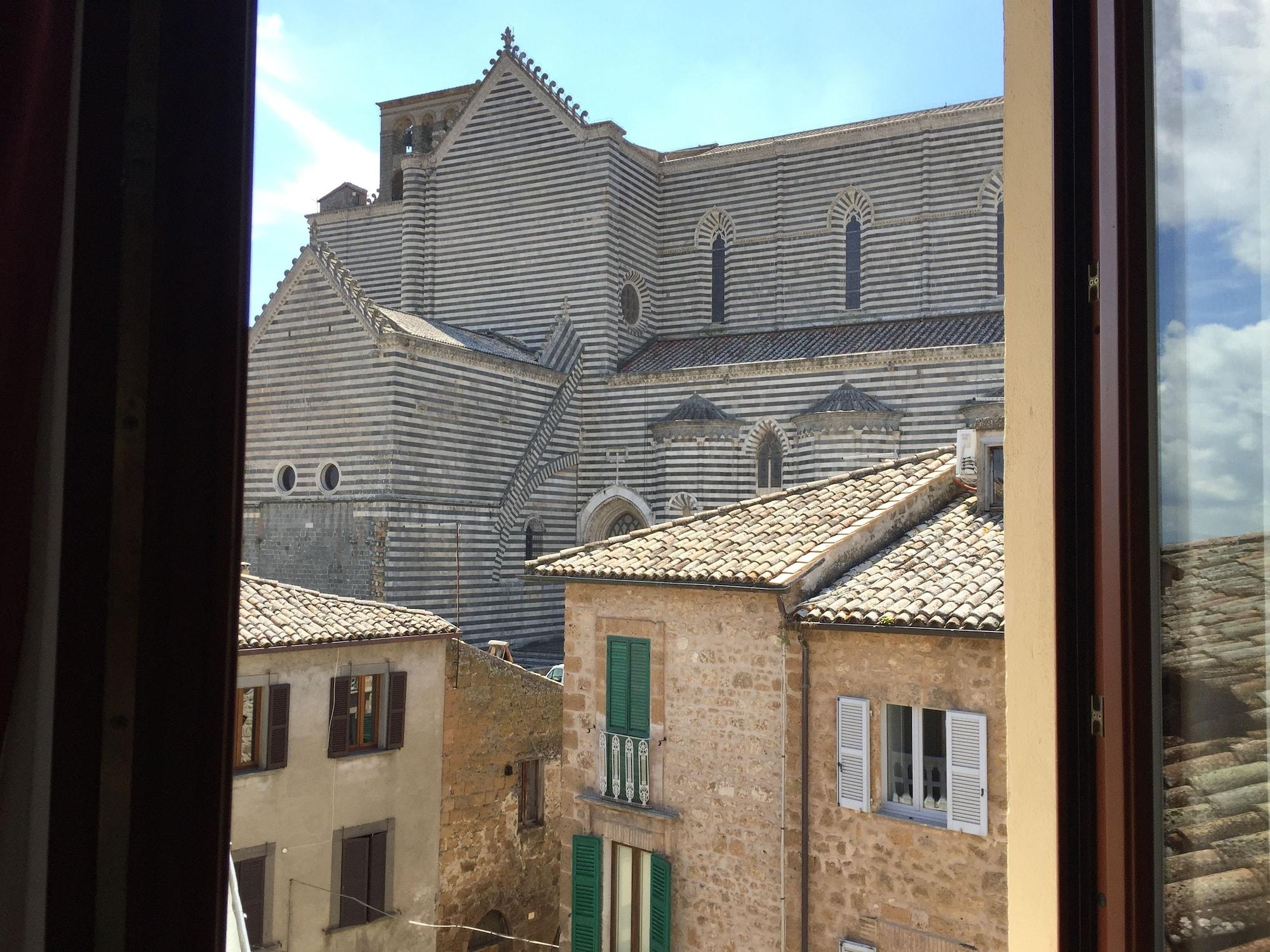 Hotel Duomo Orvieto Esterno foto