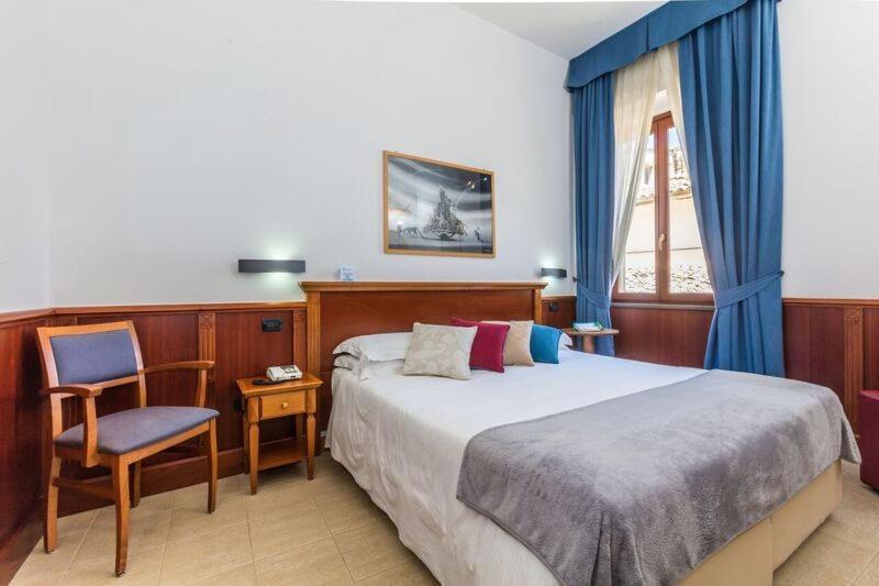 Hotel Duomo Orvieto Esterno foto