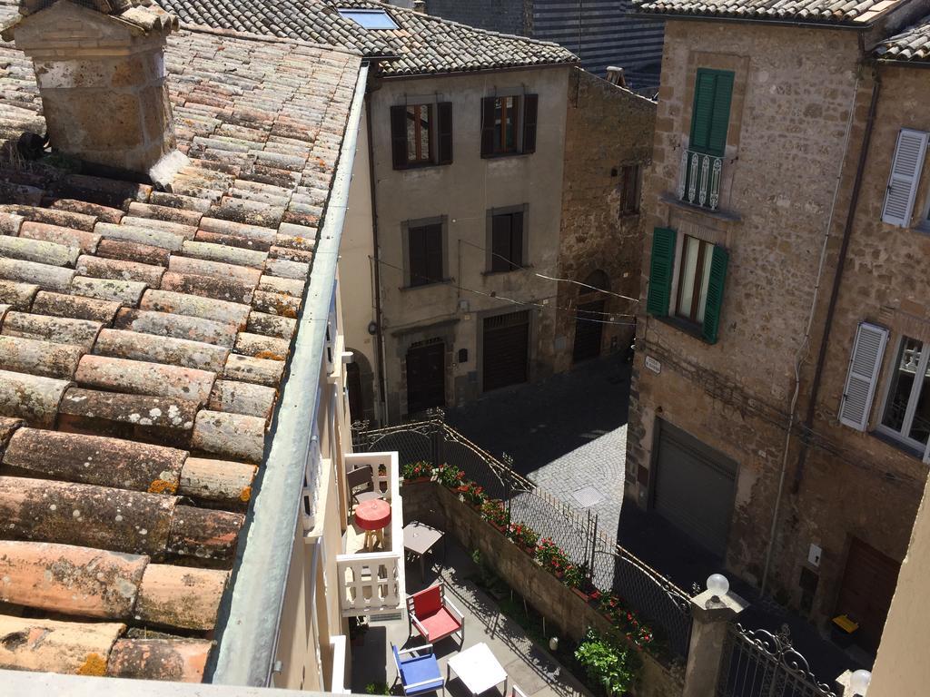 Hotel Duomo Orvieto Esterno foto